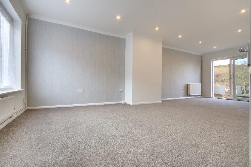 Eaves Road Dover Graham John